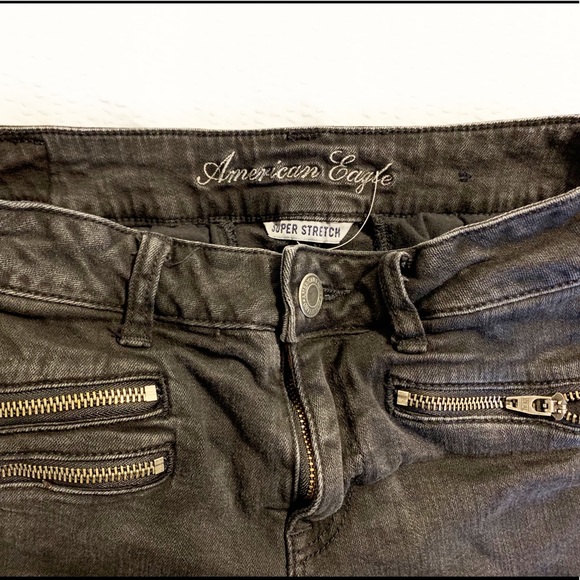 Black American Eagle Shorts - Picture 3 of 3